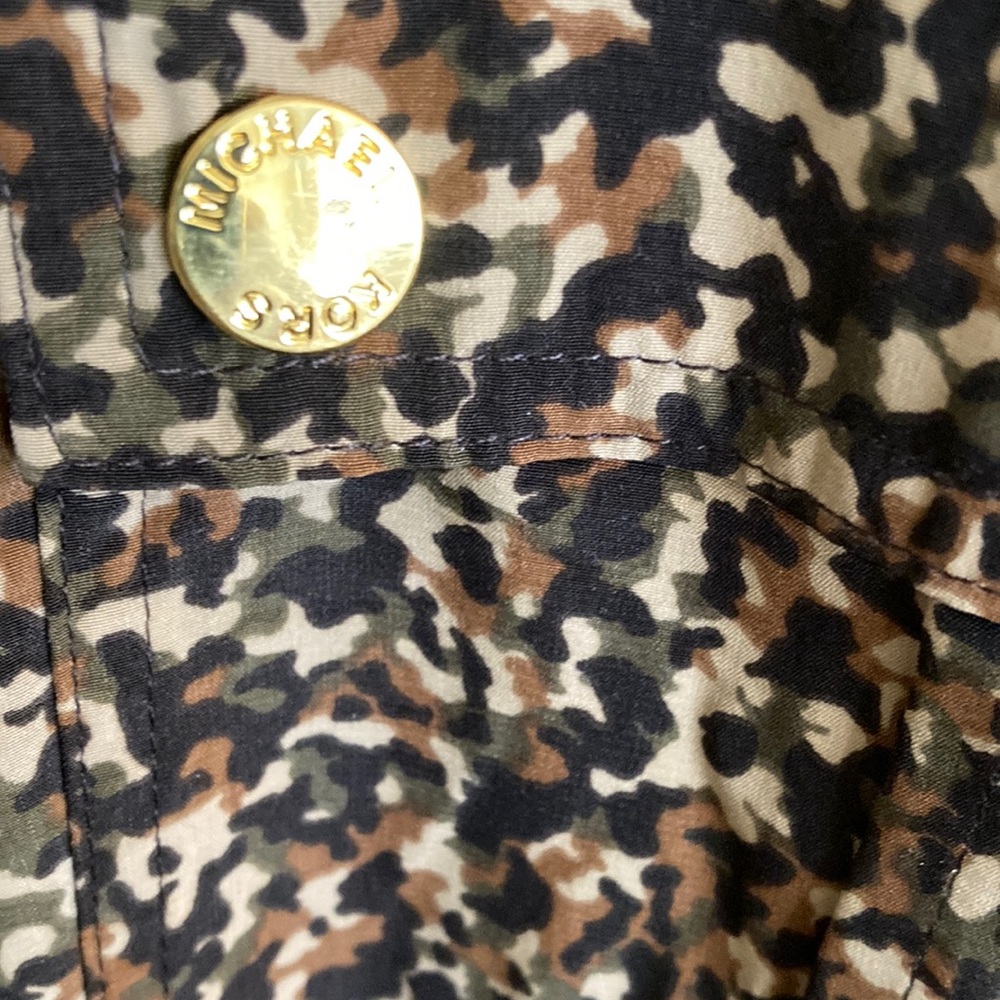 Michael Kors new, no tag pants, size 16